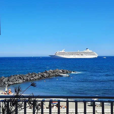 Appartement Arcadia Golden Bay Giardini-Naxos