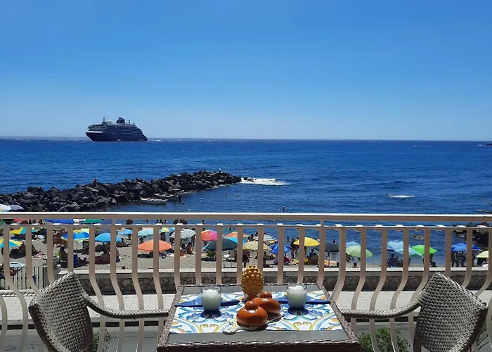 Arcadia Golden Bay Apartment