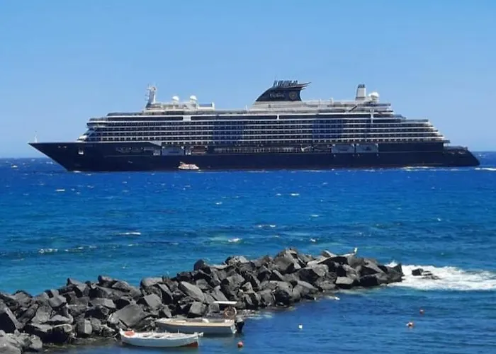 Arcadia Golden Bay Appartamento *