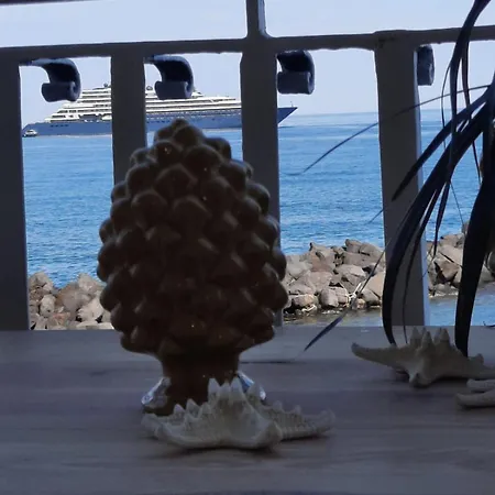 Arcadia Golden Bay Apartment Giardini Naxos