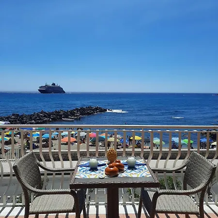 Arcadia Golden Bay Apartment