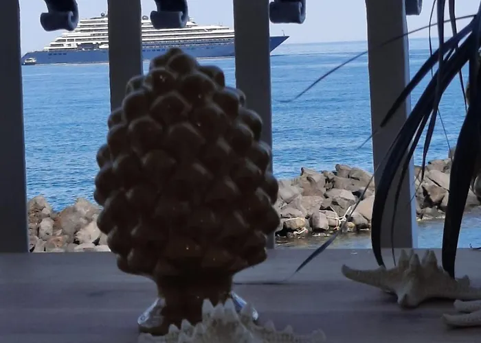 Arcadia Golden Bay Apartment Giardini-Naxos