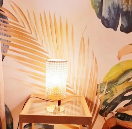 Arcadia Golden Bay アパート *