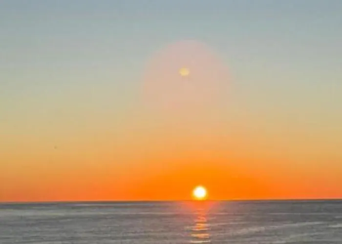 アパート Arcadia Golden Bay ジャルディーニ・ナクソス